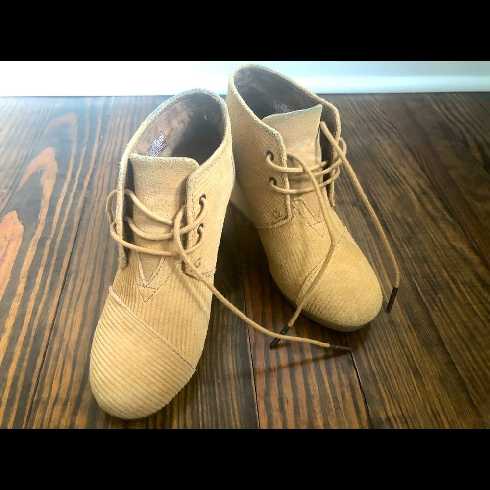 Toms Wedges